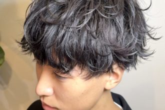 外ハネ束感マッシュ！